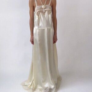 Vintage 1930's Ivory LIQUID SATIN Lace Dress